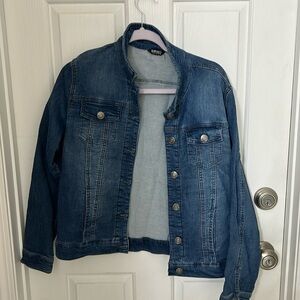 Jean jacket, like new, Buffalo David Bitton